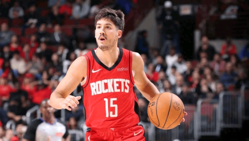 太准了！谢泼德11中8+三分8中5越投越自信，真要变库里了