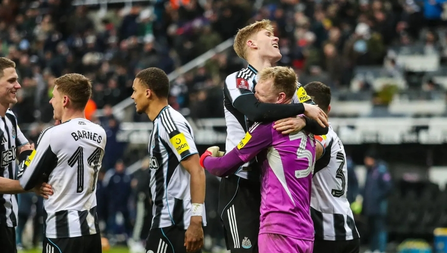 疯狂！足总杯纽卡点球大战神奇晋级，补时追平+加时绝杀与读秒反绝平