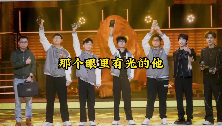 暗区突围：元旦下午六点首播~ 百份六格十份白蔷薇 好礼送不停！