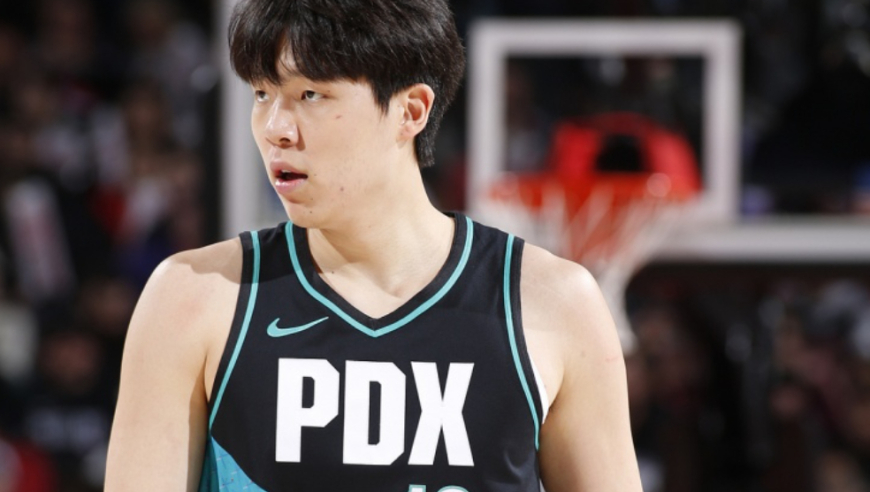 9分！杨瀚森生涯新高！中国其他球员在NBA单场最高得分是多少？