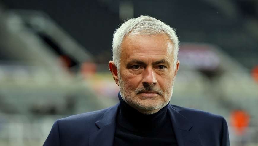 一场2:0 穆里尼奥终结6年等待！欧冠赢下生死战 送4冠王8连败