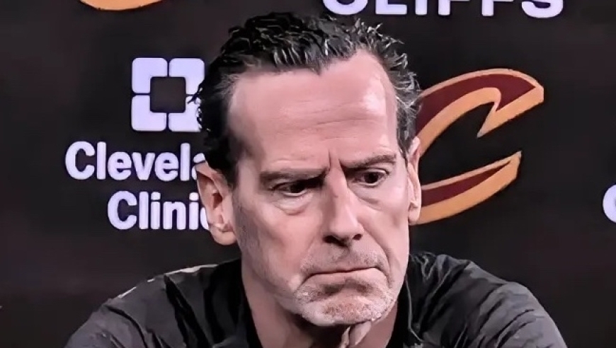 骑士爆冷输球，阿特金森当场破防！16次失误送25分，成输球头号元凶！