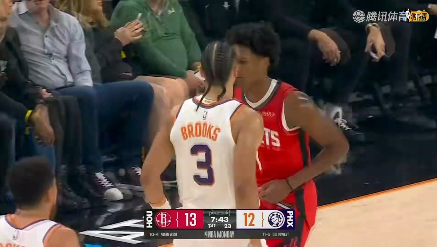 老队友又如何！狄龙精彩球回应与阿门纠缠喷垃圾话 随后又放倒申京