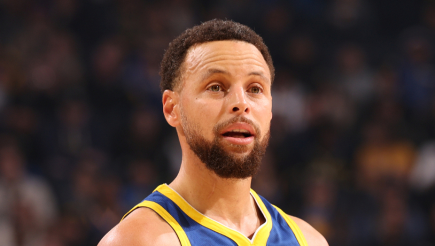 勇三疯提前降临！勇士首节前后六分钟时间轰21-7追平尼克斯全过程