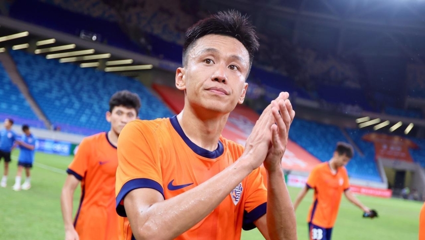 意外！曝鲁能功勋将退役，京鲁大战球迷见证，未进国足成一生遗憾