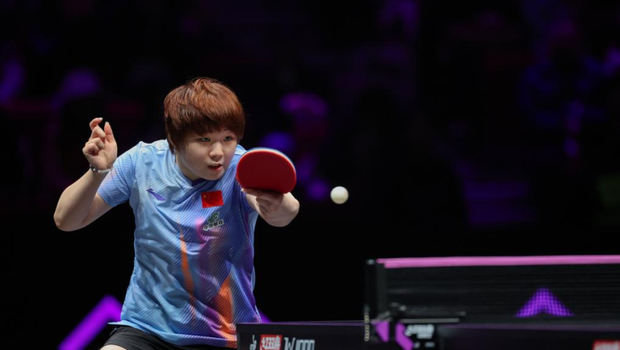 越打越稳定！蒯曼思路明确前三板压制张本美和 2-1逆转大比分