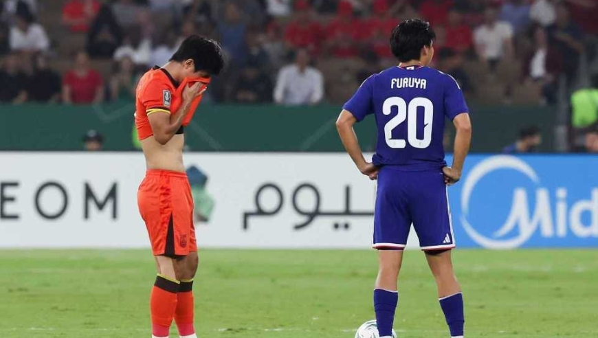 狼狈半场！日本球迷：中国队太弱了！他们在踢我们很少见的足球