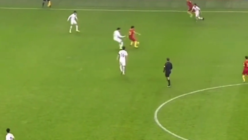 17年世预赛，里皮率领国足艰难击败韩国｜体坛记忆