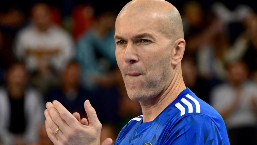 距离重掌帅印不远了？齐达内：我很快便会重返教练席