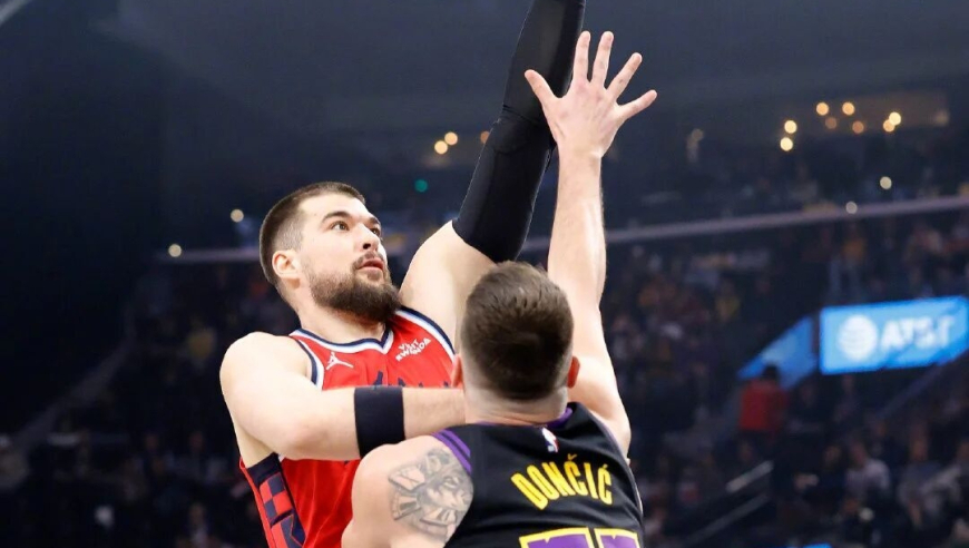 18分19板！亲手复仇湖人！东契奇犯了致命错误