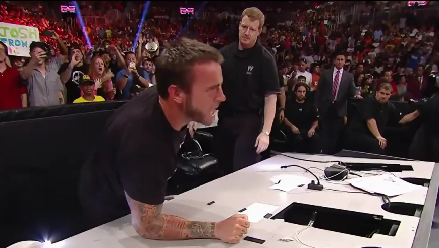 猛兽大布携手保罗，声东击西暴打朋克！｜体坛记忆