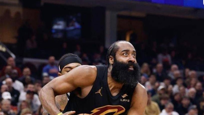 锐评丨一场失利就被扣上雇佣兵帽子，对哈登的偏见何时能休？