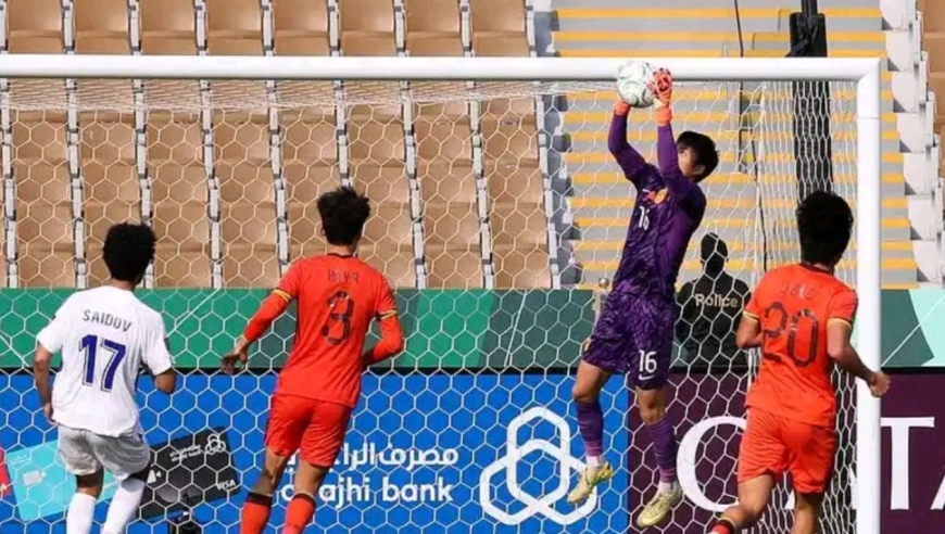 越南提前出局？亚足联官网仅7%看好国足进亚洲杯决赛，球迷：大热必死！