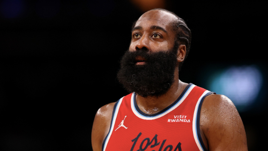 重大误判！快船第5胜被抢走：哈登绝杀犯规没吹，难怪一脸愤怒