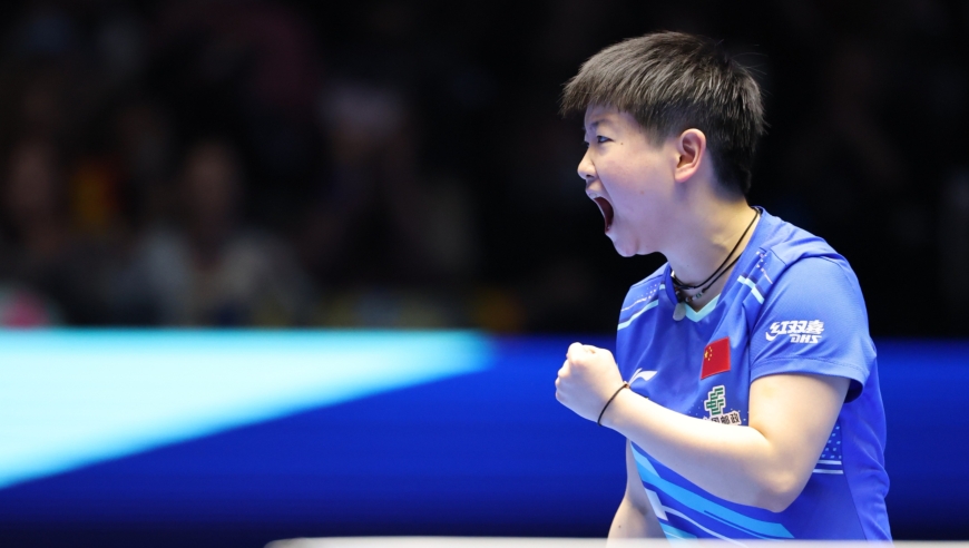 亚洲杯首秀状态出色 孙颖莎连得8分横扫叶伊恬回放 全场沸腾了