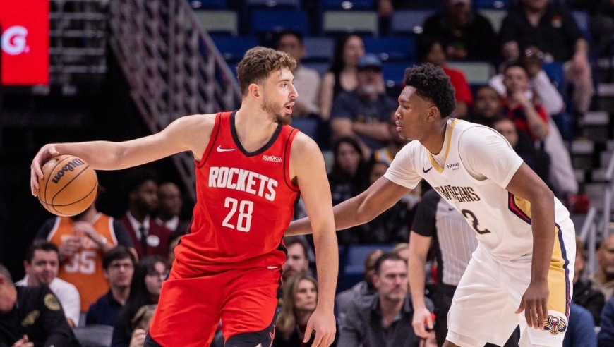 火箭胜鹈鹕！乌度卡再次变阵，双塔模式回归，底薪大闸重回替补位