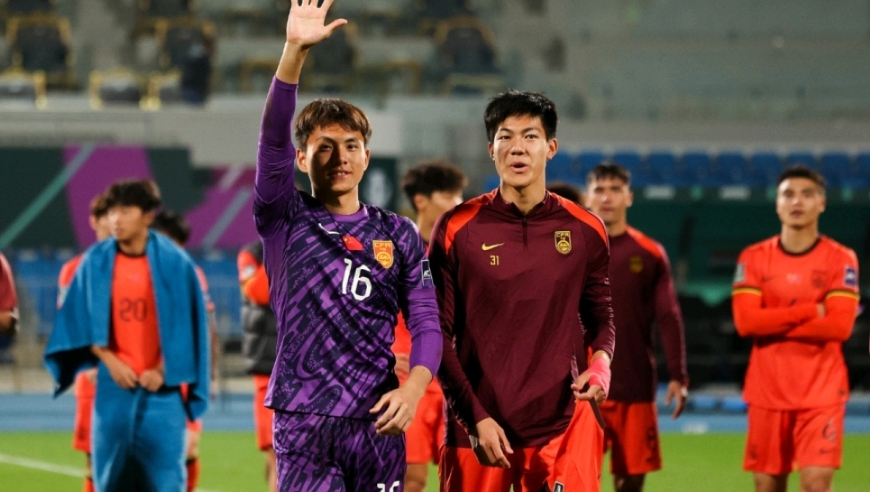 太不可思议！还原门神李昊神扑救+带刀后卫彭啸破门 全场都沸腾了