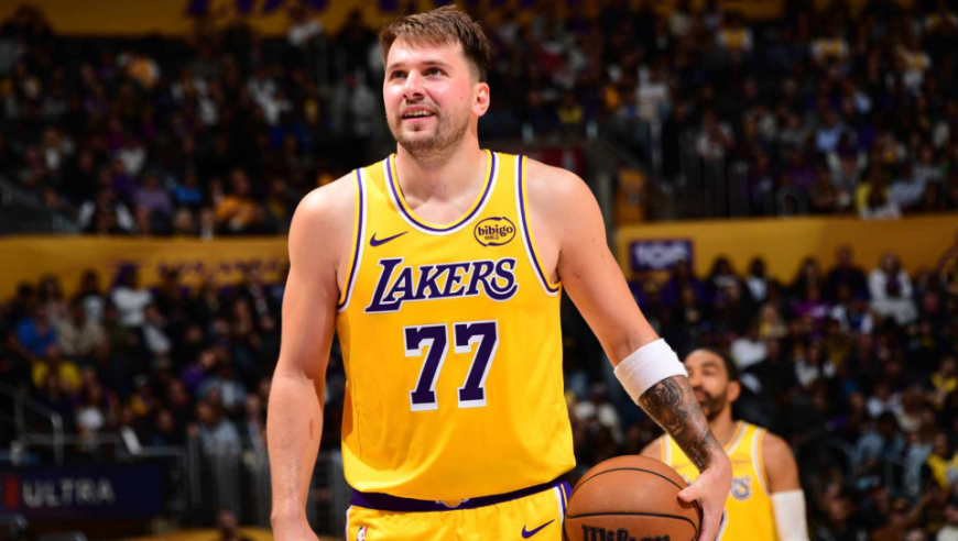 东契奇喜迎二胎降生！已搭乘私人飞机返回美国 有望携手詹姆斯复出战76人