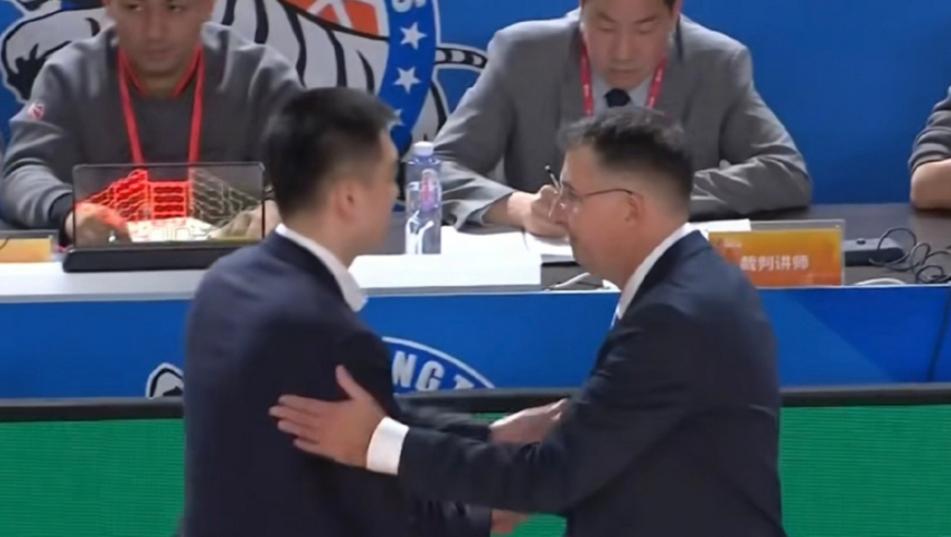 辽宁单节4分惨负新疆引热议！球迷狂刷官媒&ldquo;输得脸都不要？&rdquo;