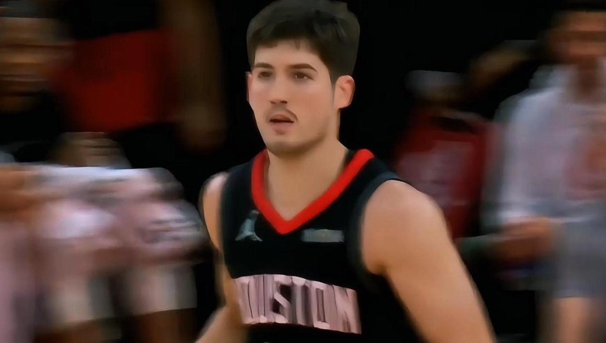 打崩了！申京两罚后谢泼德再投进三分 火箭第二节领先国王到20分