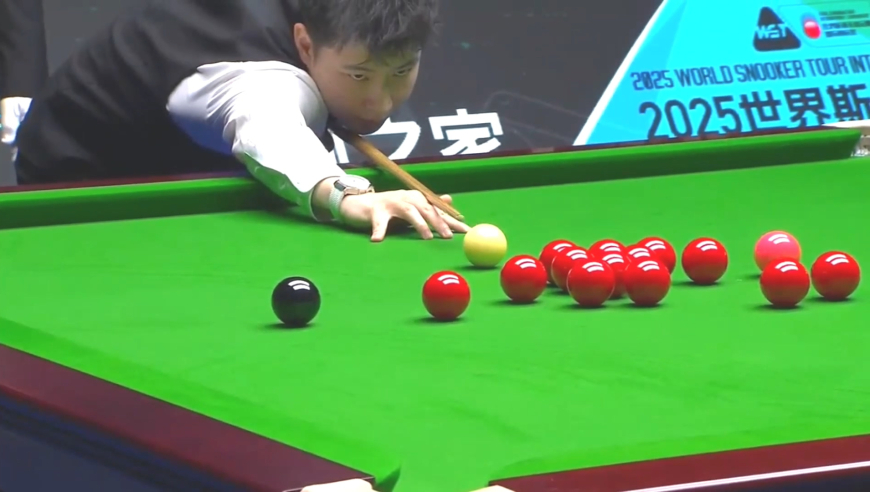 冲击147！赵心童走位不佳止步9红8黑，5-1先到赛点