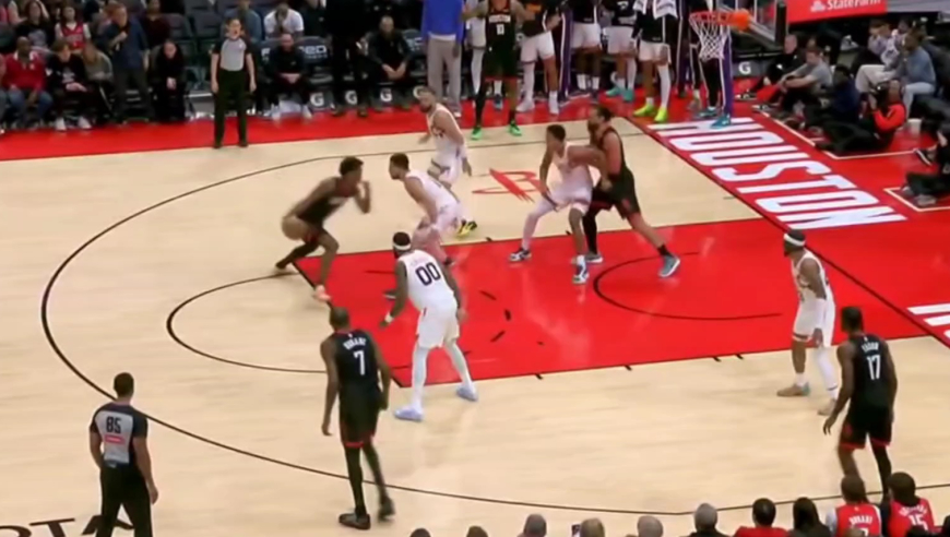 关键还是看杜兰特 回顾火箭对阵太阳最后三分钟