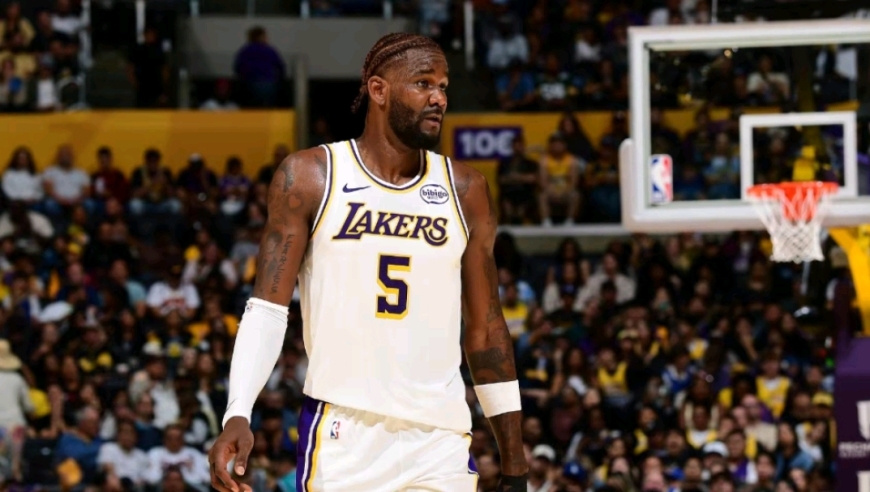 湖人内线擎天柱！艾顿9中8肆虐禁区集锦，独行侠被按在地上摩擦