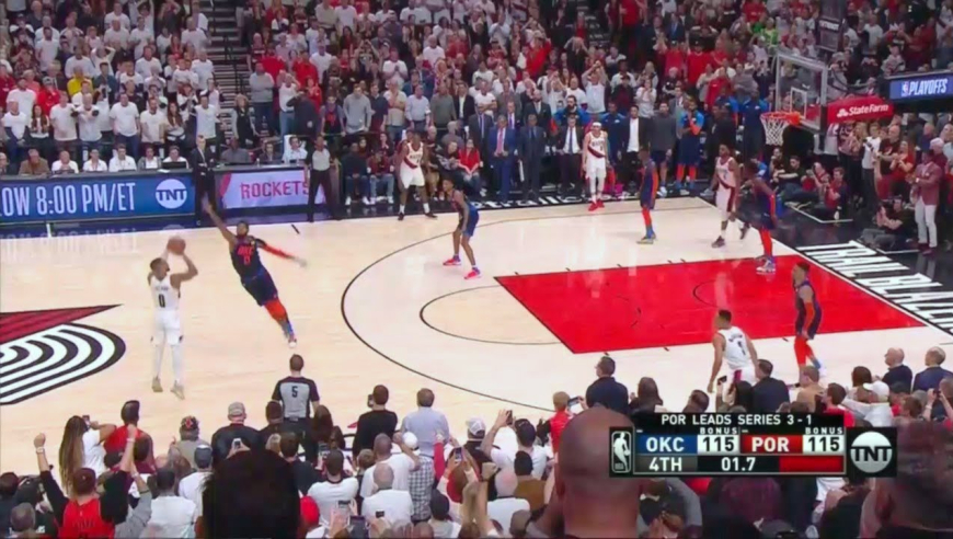 不仅投了，还进了还赢了！NBA十大超硬不合理进球