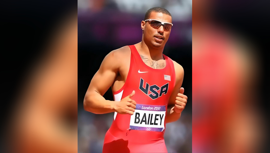 体坛记忆｜博尔特生吃贝利名场面，看闪电如何用绝对速度上演经典碾压