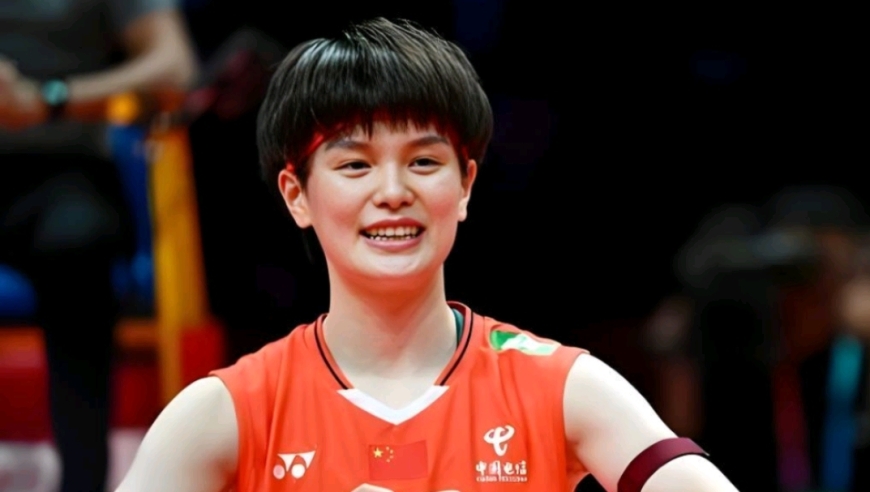 看着都觉累啊！王祉怡与安洗莹打出74拍 后者累到直接趴倒在地