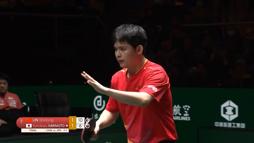 太强了！慢镜还原国乒8-1打爆日本夺冠时刻，张本智和快哭了