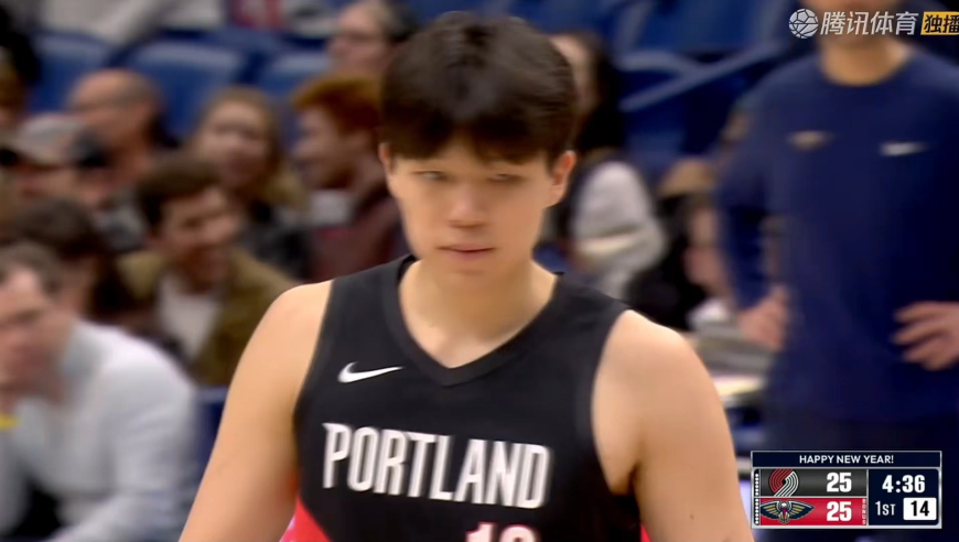 苏群直言太着急了！杨瀚森战鹈鹕首节末登场 上场就失误还投三不沾