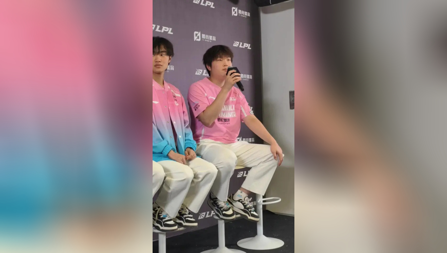 Bin疑似离开基地？网友：LPL官网显示BLG上调二队上单！