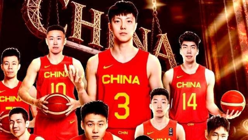 中国男篮世预赛14人大名单终于官宣！郭士强派出六名后卫，内线短板太明显