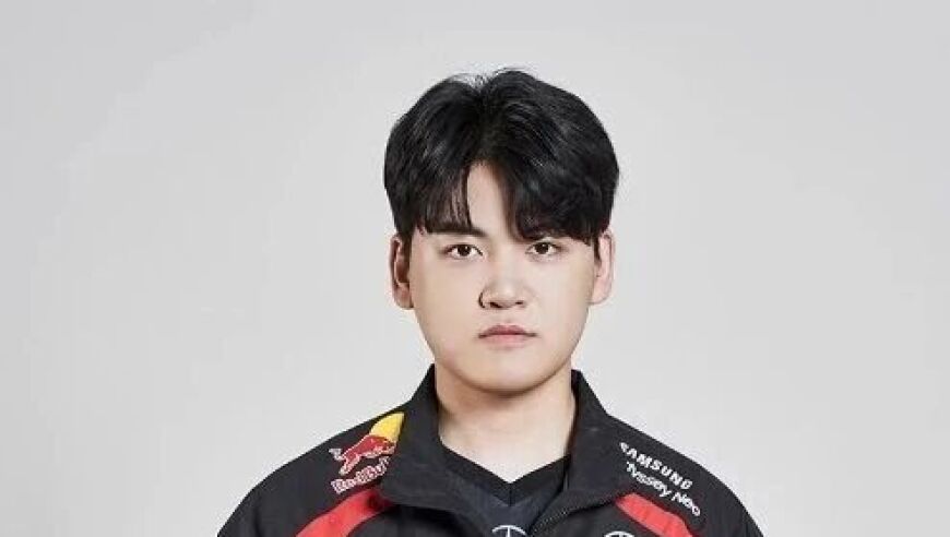 LPL转会期最新消息：有队伍正在接触李珉炯Gumayusi简自豪UZI否认复出