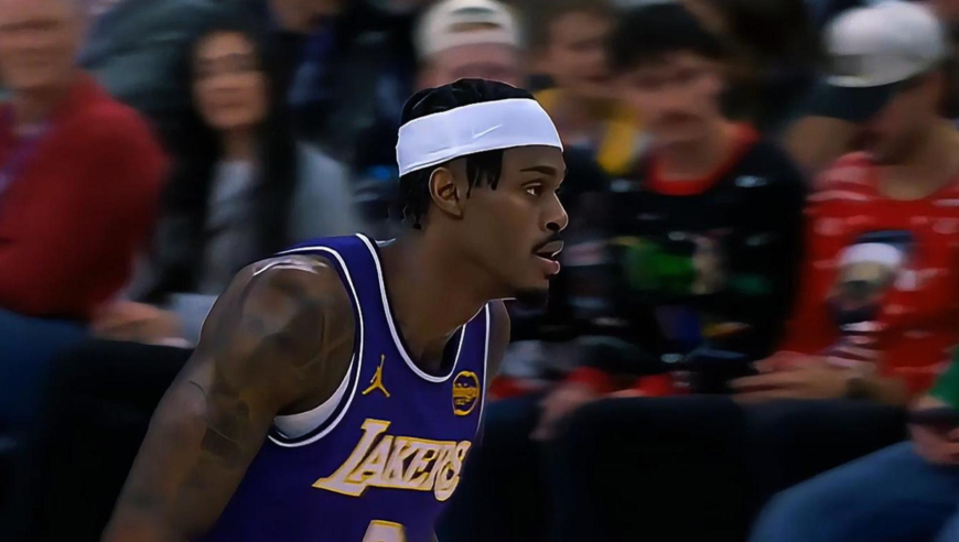 湖人铁树开花了！范德比尔特补篮+三分连拿5分 斯玛特延续火力