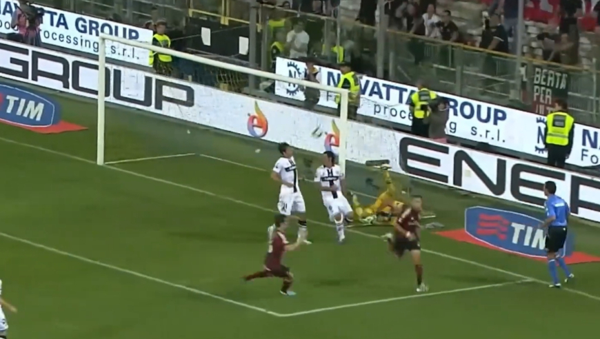 足坛十大神仙球，哪一球最无解？