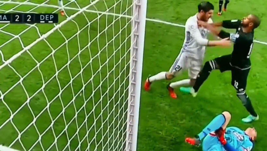 体坛记忆｜足球场上的兄弟情义，你都见证了哪一幕