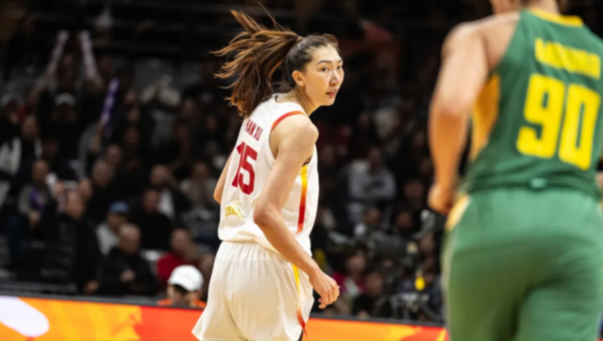 2分钟还原！中国女篮胜巴西末节，韩旭&ldquo;5攻4防&rdquo;超级英雄