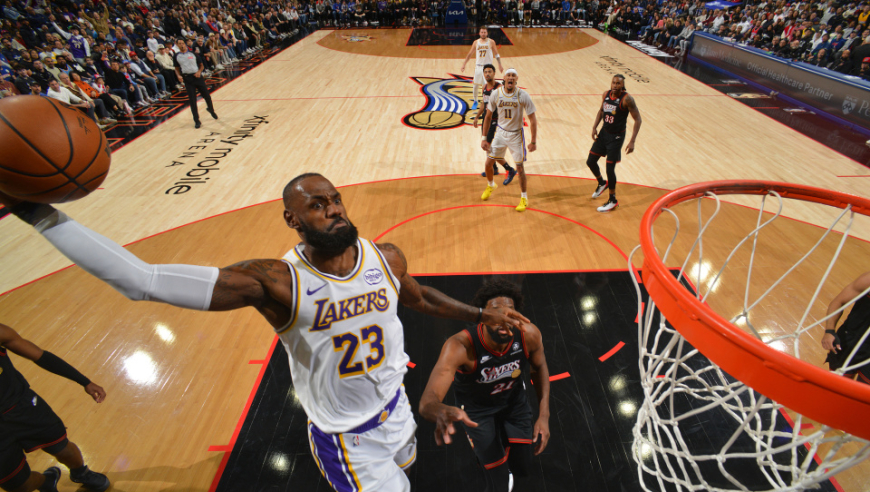 数据帝：29+7+6！詹姆斯缔造一项历史纪录 东契奇壮举仅逊一人