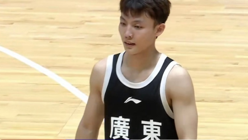 广东全运男篮险胜墨尔本老虎：徐杰狂轰34分 三战1胜1平1负