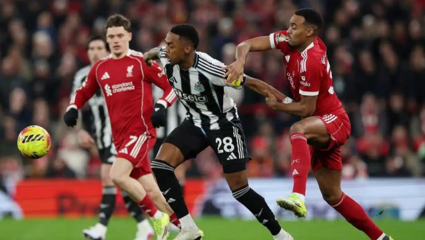 英超-终结5轮不胜！利物浦4-1纽卡暂升第5，埃基蒂克双响，维尔茨传射