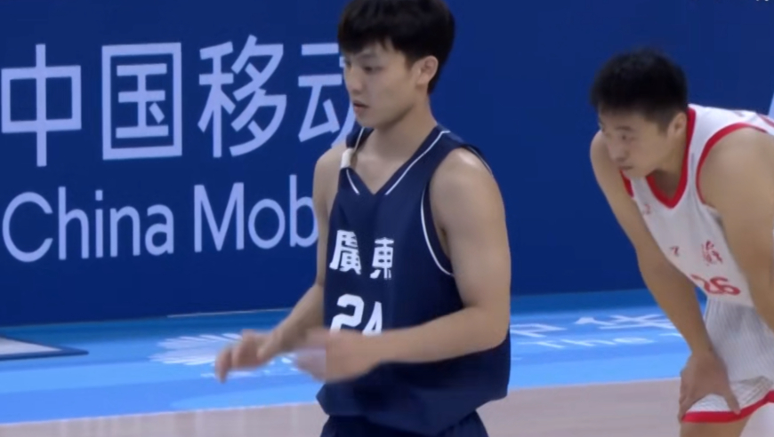狂轰48分9助6板！徐杰又救了杜锋一次，赵睿胡明轩都得给你让路