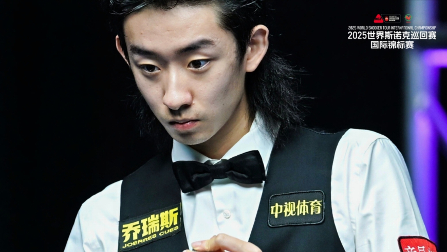 抓住机会先声夺人！吴宜泽首局轰单杆86分，拿下希金斯一血！