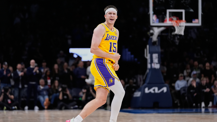 3场120分压哨绝杀！里夫斯一个落选秀怎么这么强？5细节给出答案