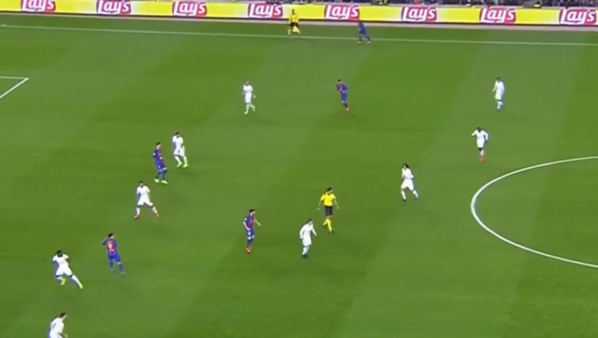 至暗时刻，耻辱判罚！盘点欧冠历史十大黑哨惨案，豪门噩梦