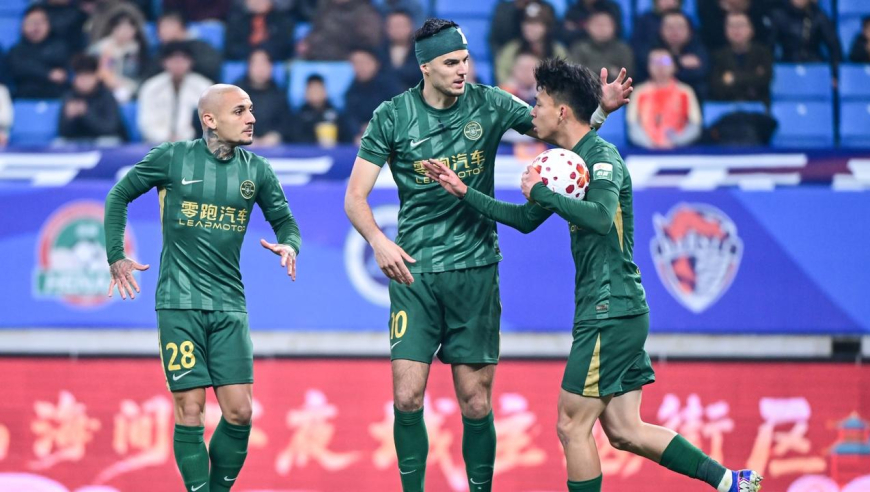 刺激！回看王钰栋导演2分钟两球秒杀海牛，浙江狂轰4球疯狂逆转