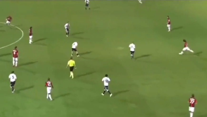 体坛记忆｜意甲历史二十大神仙球，球星们的飒爽英姿仿佛重现眼前