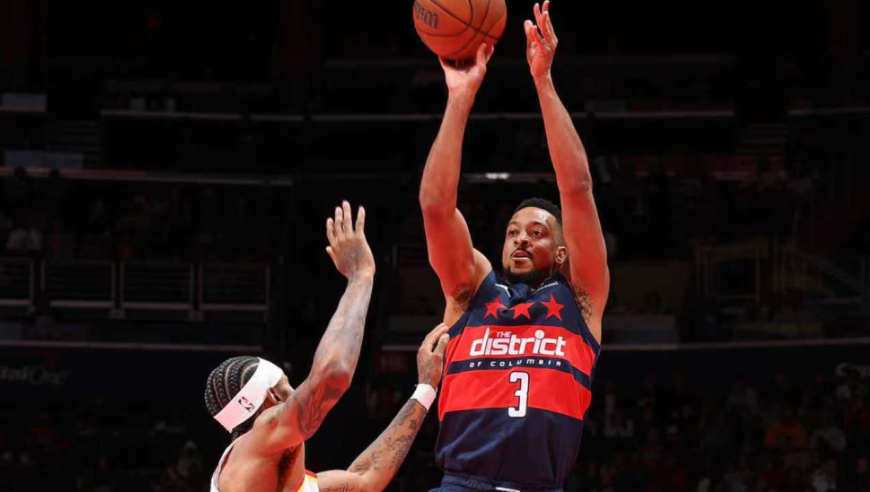 狂轰46分10三分！麦科勒姆追平队史三分纪录：终结奇才14连败