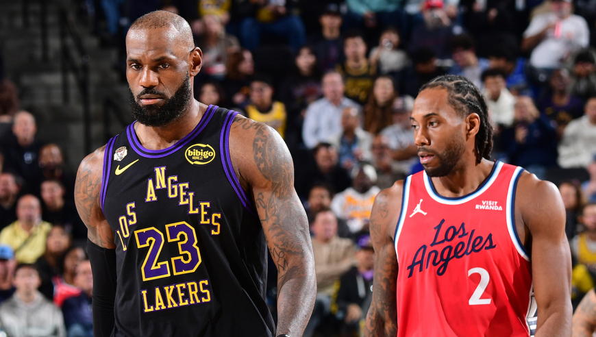 快船拒湖人26分逆转！小卡复出哈登18+10引7人上双 詹东55+16